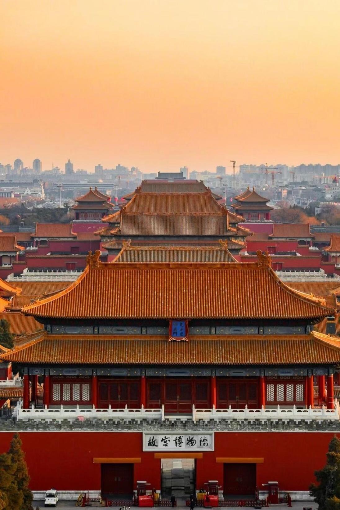 Happy Dragon Courtyard- Newly Renovated With French Windows, Near Tian'Anmen Forbidden City,Lama Temple And Heaven Temple, 3Minutes Walk From Subway,Fluent English Speaking With Tourist Sights Tickets Service ,Free Coffee &Laundry Service Пекин Екстериор снимка